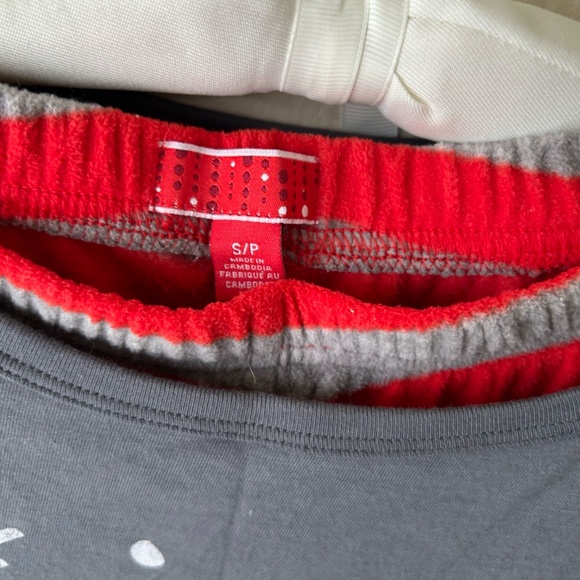 Holiday PJs Set Oh What Fun Gray Red Stripe Snowflake Fleece Long Sleeve Small - Picture 7 of 16